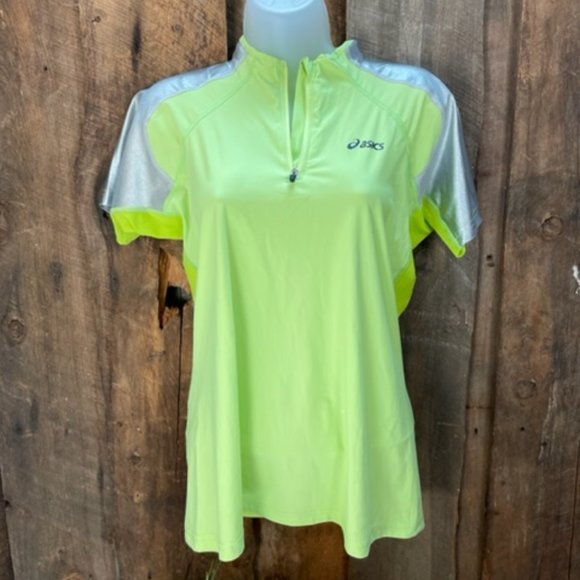 Asics Active Top with Silver Reflection Fabric on Shoulders - Size Medium - Picture 1 of 10